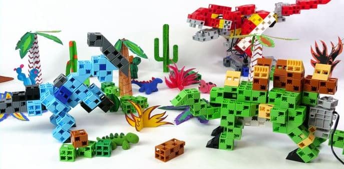 Décor de papier peint et d'argile pour le robotic park