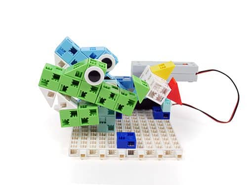 Les robots crocodiles qui font penser à une boîte à musique
